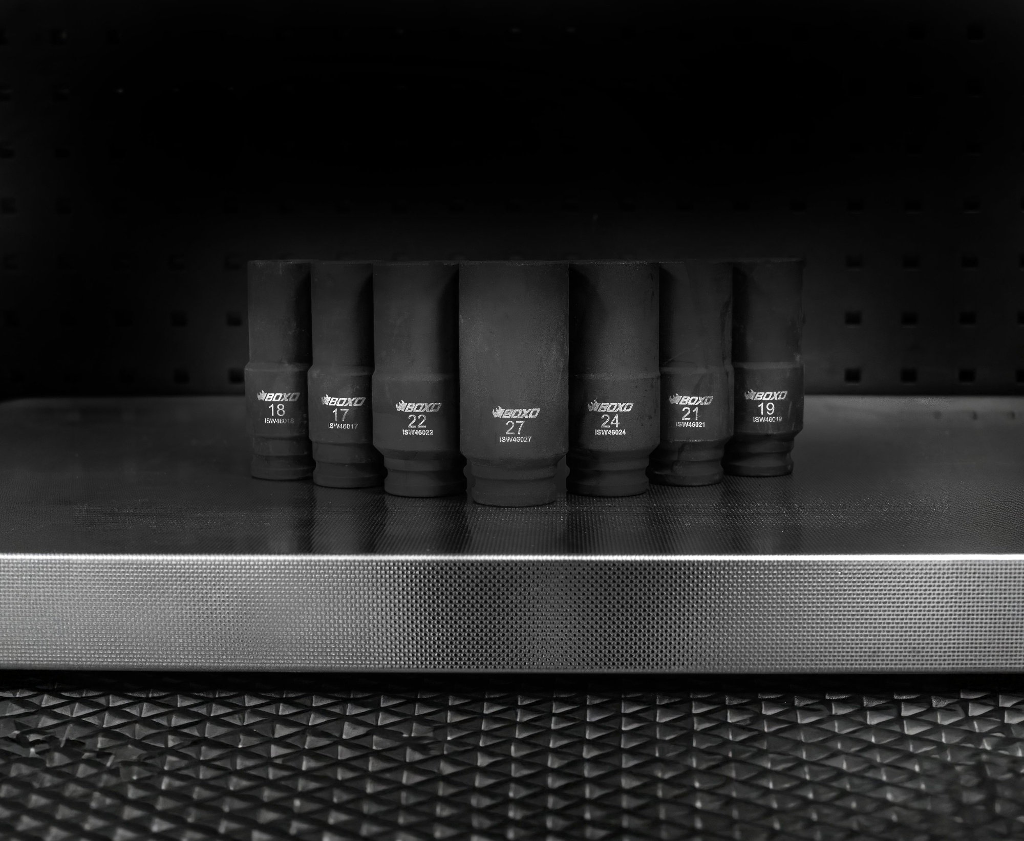 7pcs 1/2"Dr. 6pt Weighted Impact Socket Set - Image 2