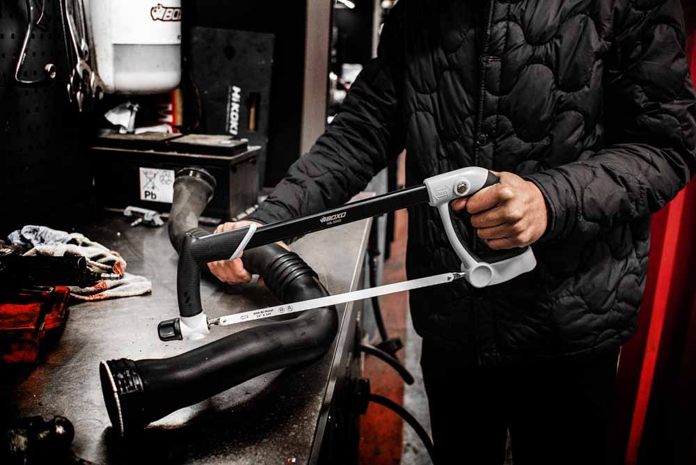 12" High Tension ABS/TPR Hacksaw - Image 2