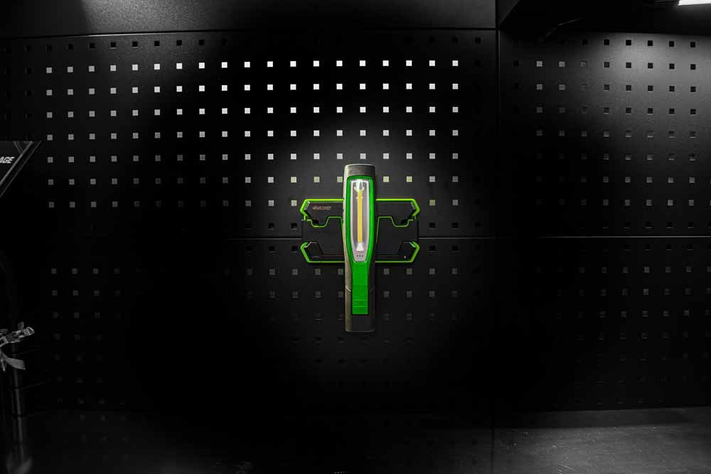 BOXO 1000 Lm Wireless Rechargeable Work Light - Green - Image 8