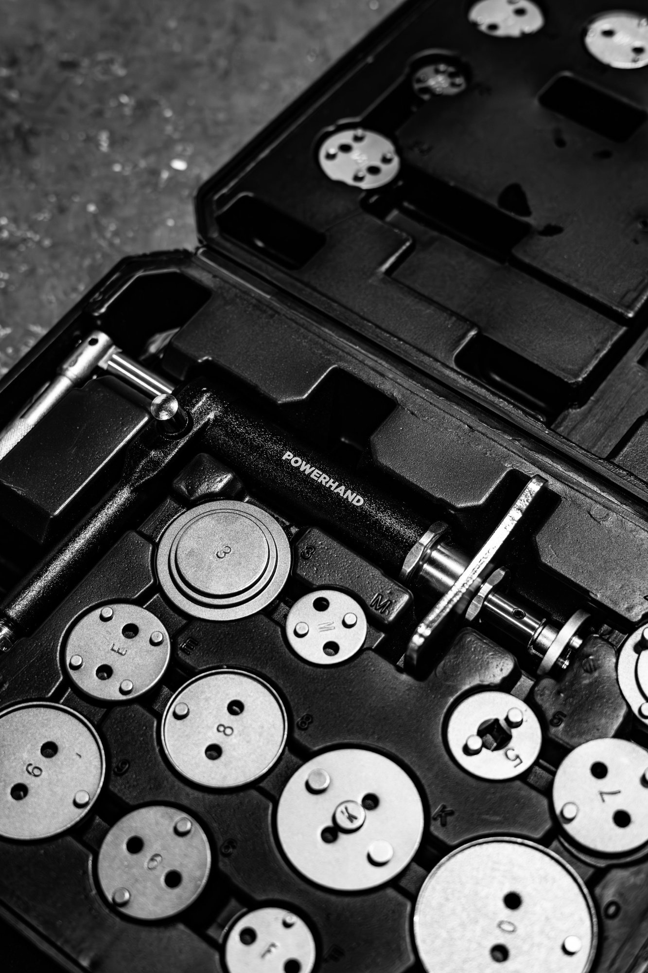 Powerhand Pneumatic Brake Caliper Wind Back Set 25pc - Image 2