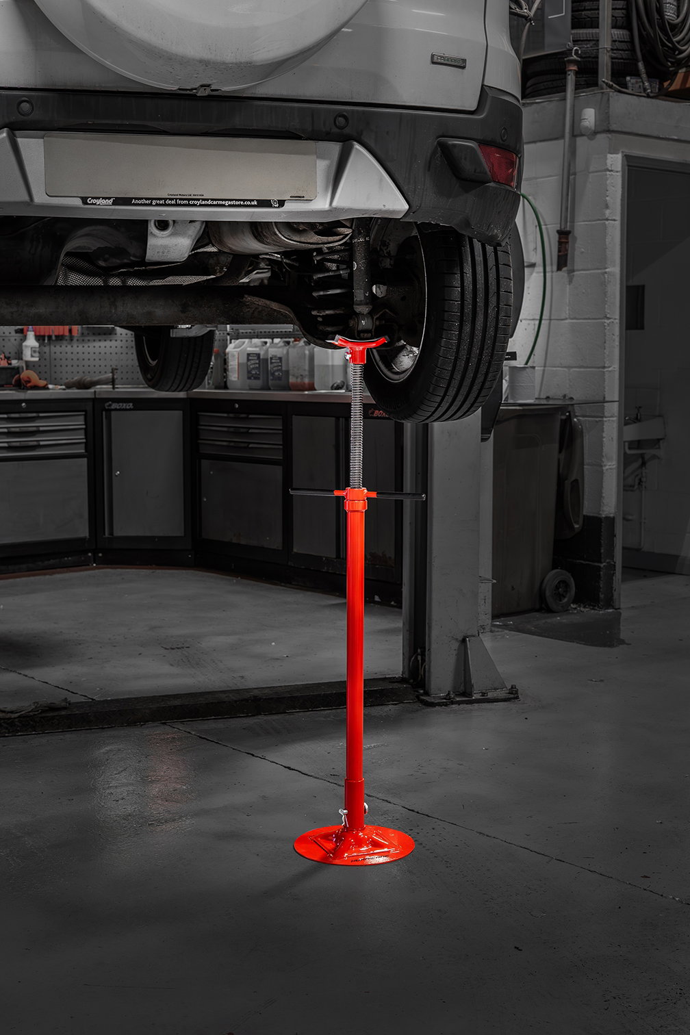 Hurricane Mid Height Under Hoist Stand - 680Kg Capacity - Image 3