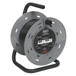 15m Cable Reel with Thermal Trip 4 x 230V [BCR153T]