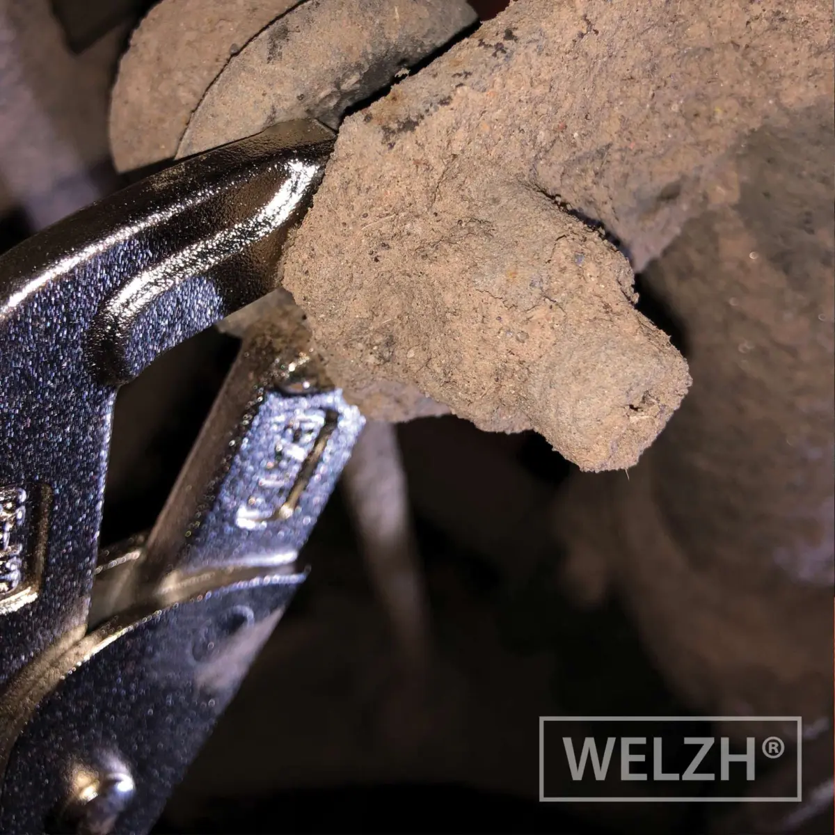 7" & 9'' Parrot Nose Locking Pliers - Image 6