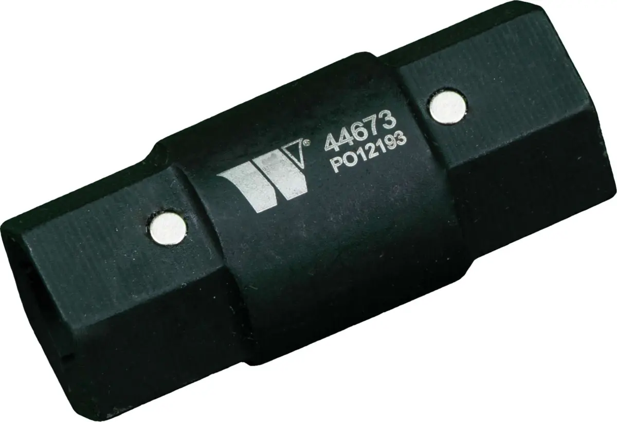 Tri-Point Socket For Air Intake Hose Clamp