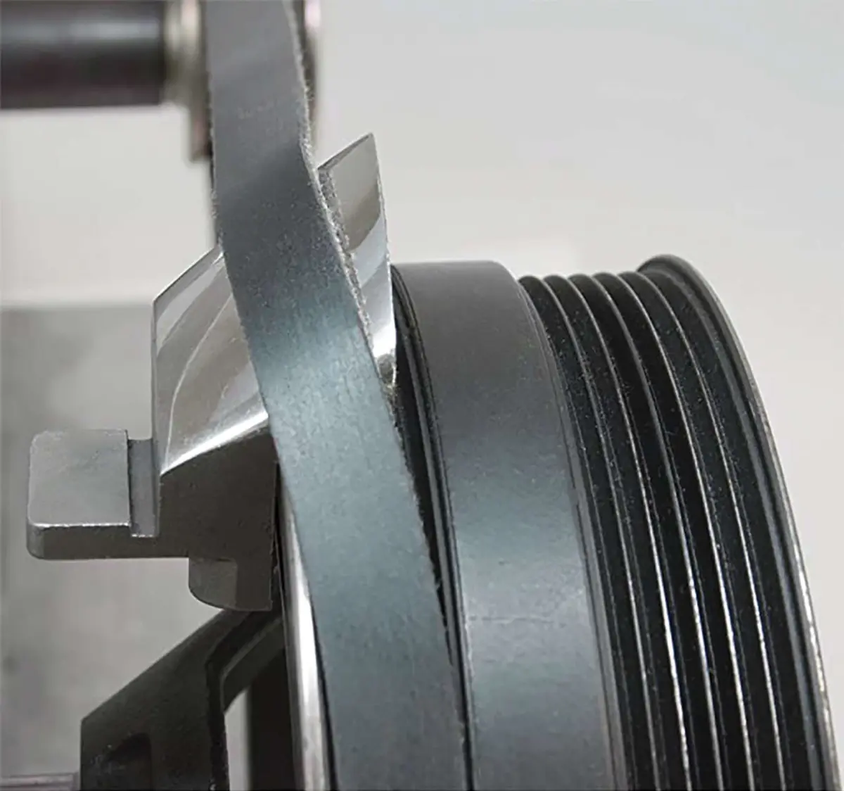 Stretch Belt Remover / Installer - Image 2