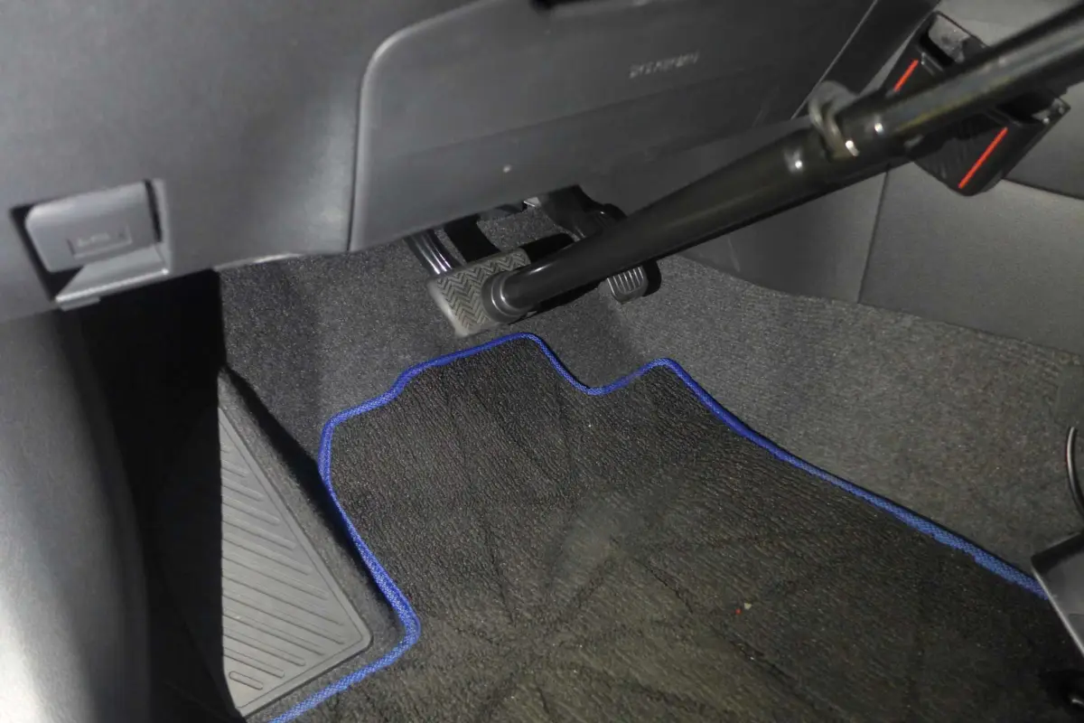 Universal Pedal Depressor - Image 3