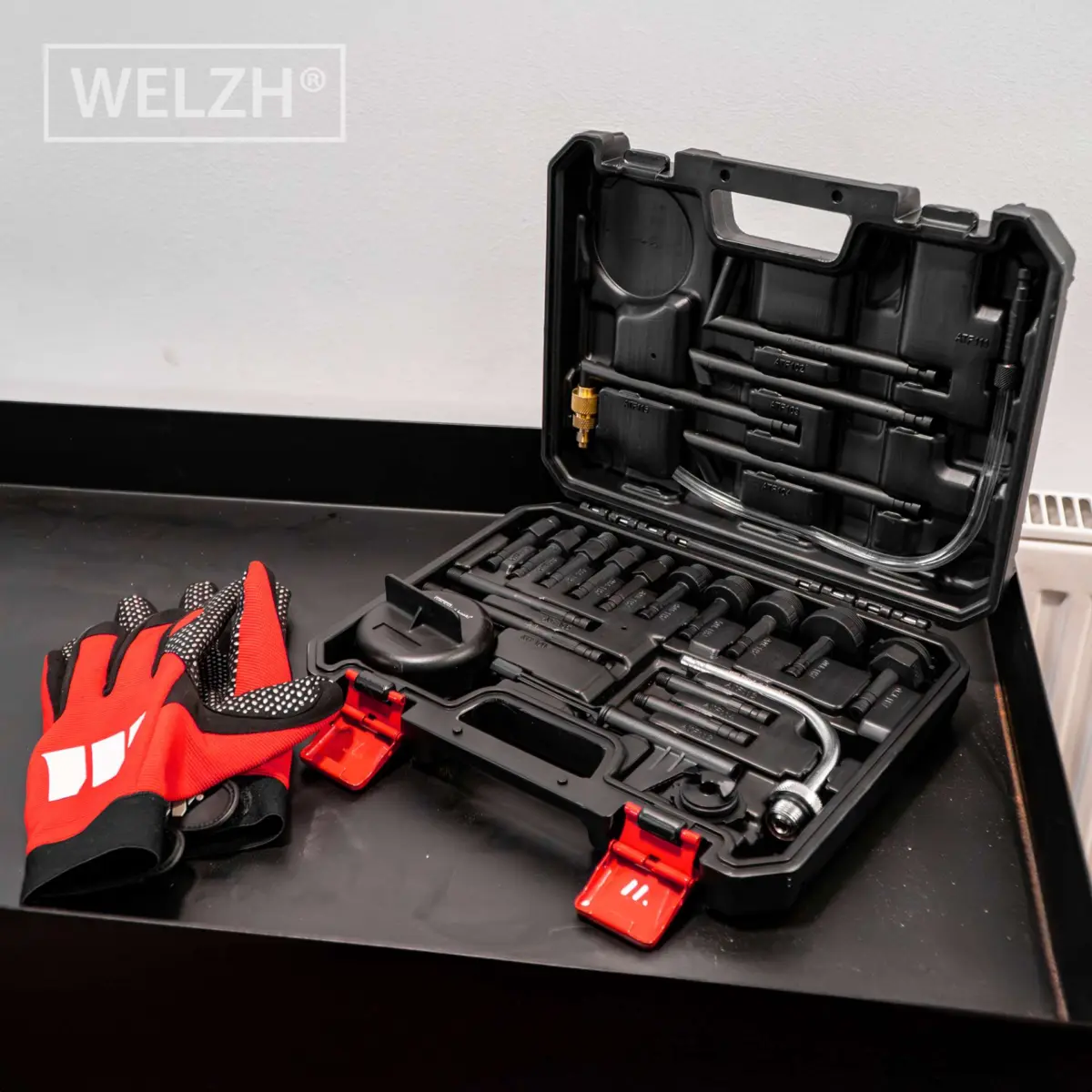 Automatic Gearbox Filler 8-Ltr; Including 26-Piece Adaptor Kit - Image 6