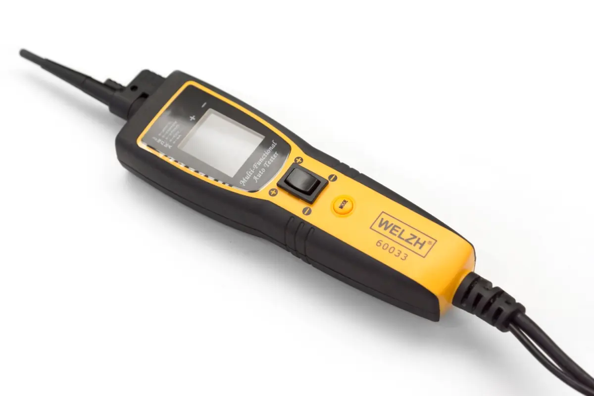Multi Function Automotive Tester with Temperature Measurement - Image 2