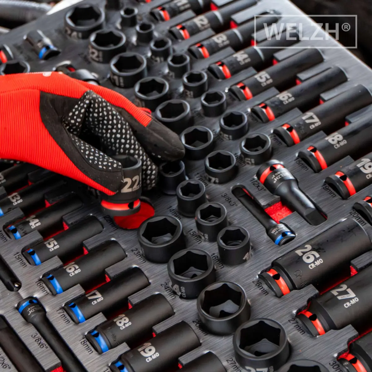 3/8'' & 1/2''dr Master Impact Socket And Accessory Set 81-Piece - Image 8