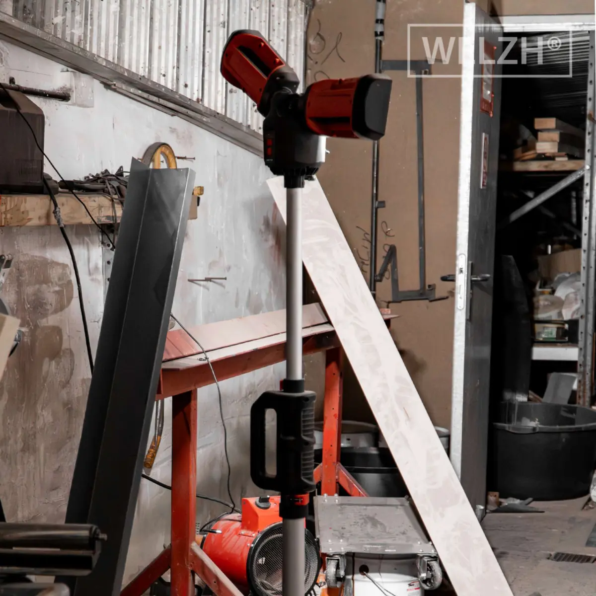 Rechargeable 6000 Lumen Adjustable Tripod Flood Light - Image 13