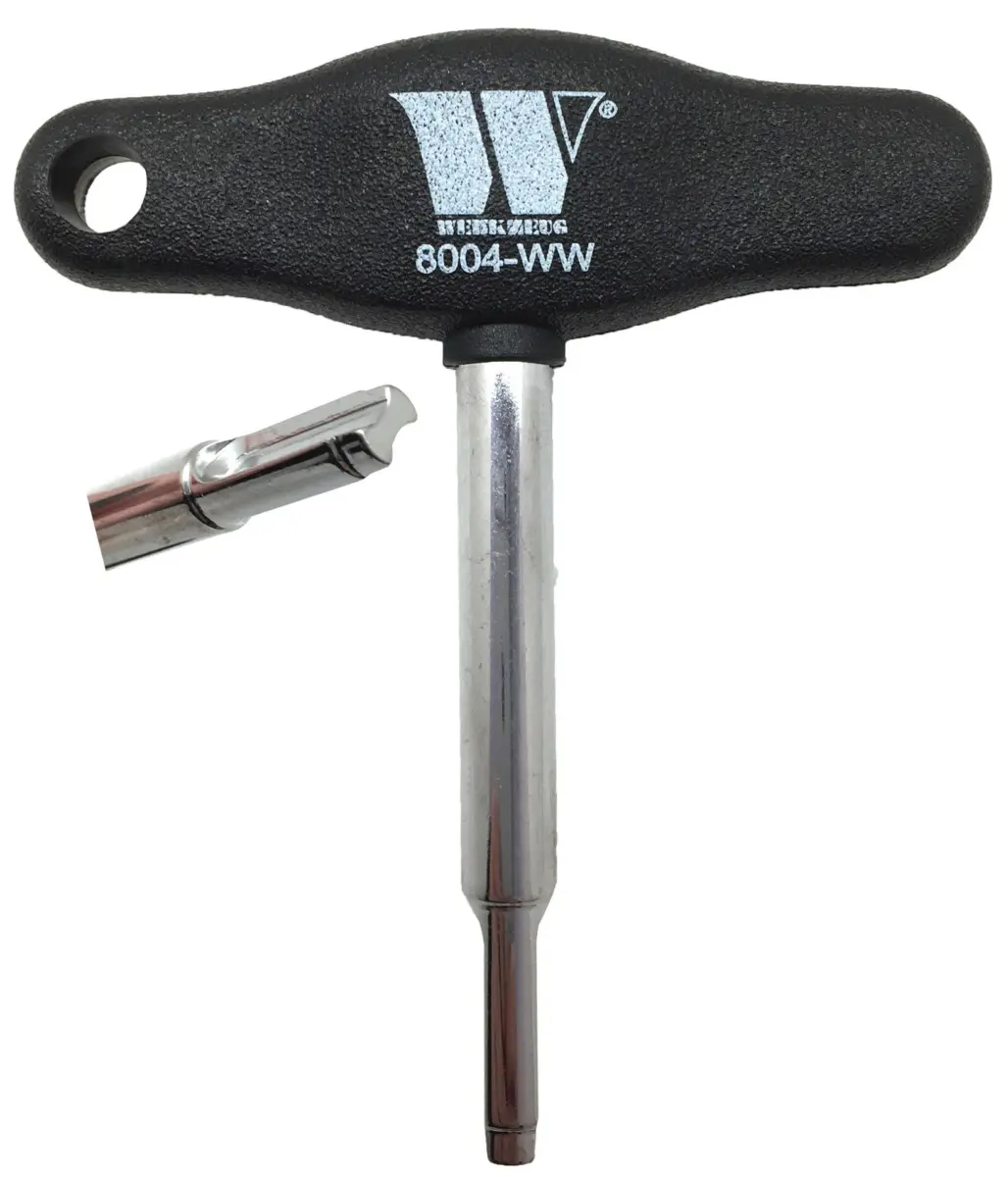 Assembly Tool for Plastic Oil Drain Plugs